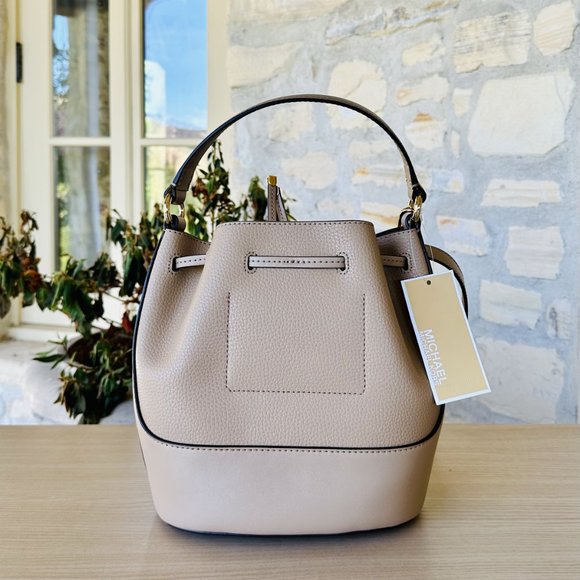 Michael Kors Reed Medium Bucket Messenger Bag/ LG Snap Wallet Leather Camel NWT - Picture 4 of 13